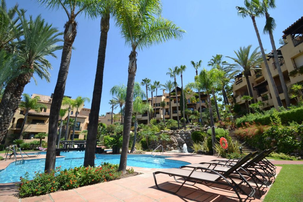 Duplex penthouse met 3 slaapkamers in Atalaya — R3837871 in Atalaya - hoofdfoto