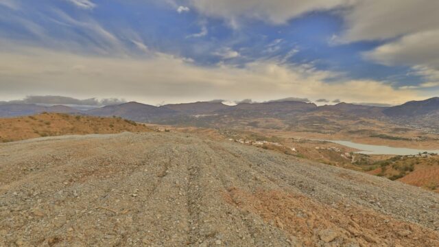 Kavel met 1 slaapkamer in La Viñuela (Málaga)