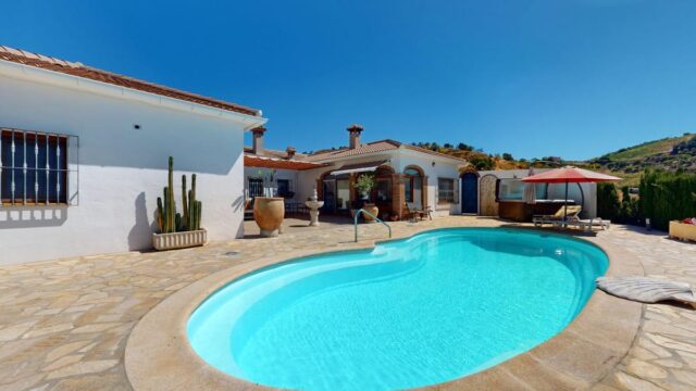 7-slaapkamervilla in Iznate