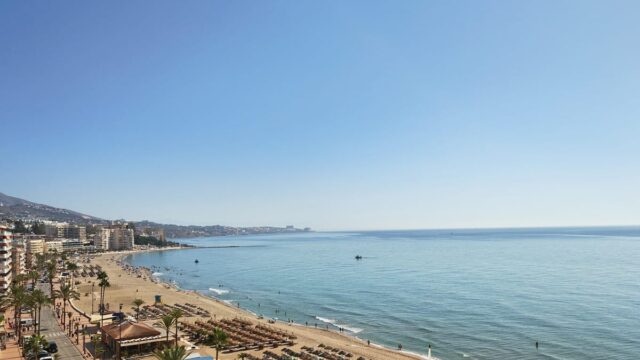 Appartement met 5 slaapkamers in Los Boliches, Málaga