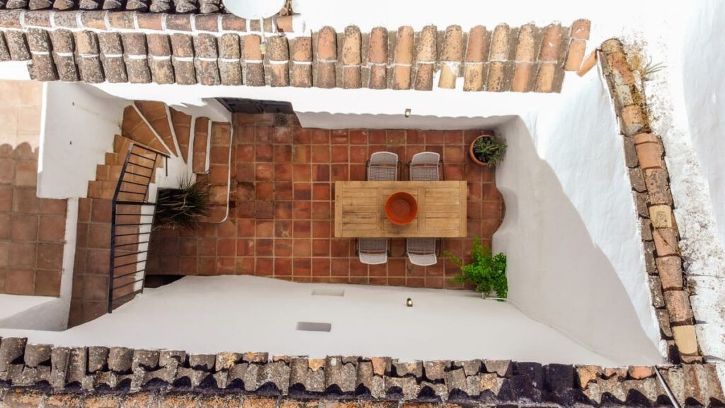 2-slaapkamerwoning in Guaro in Guaro - hoofdfoto