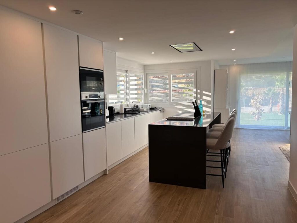 2-slaapkamerappartement in Casares in Casares - hoofdfoto