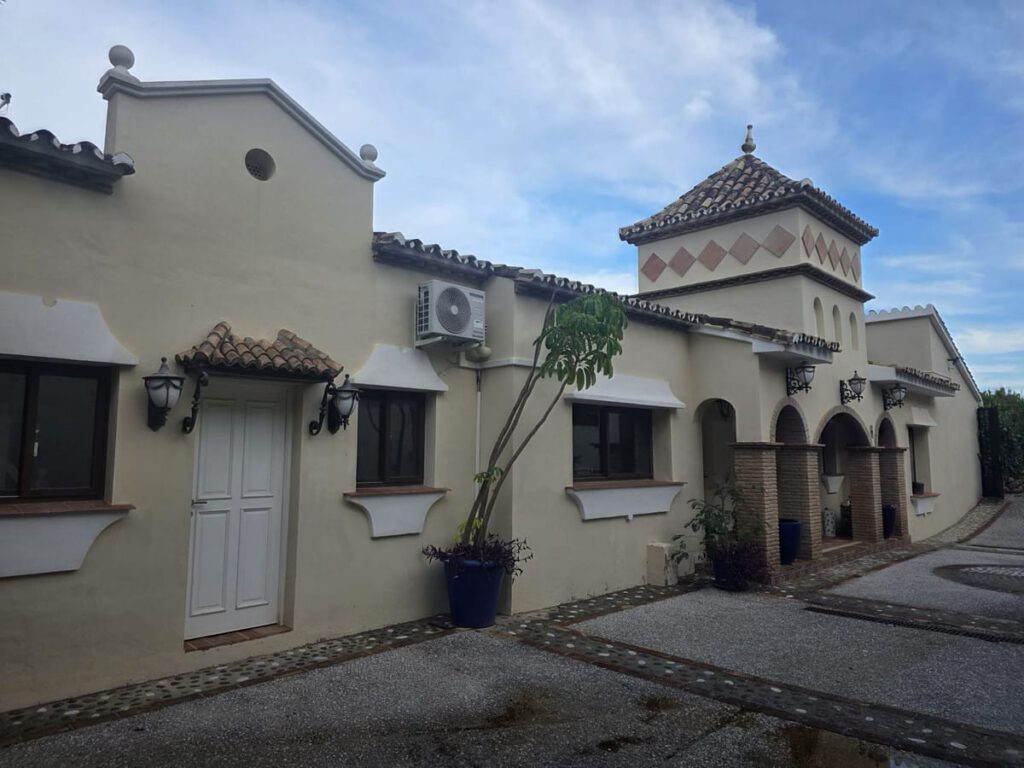 Zes-slaapkamer villa in El Paraiso, Benahavís in El Paraiso - hoofdfoto