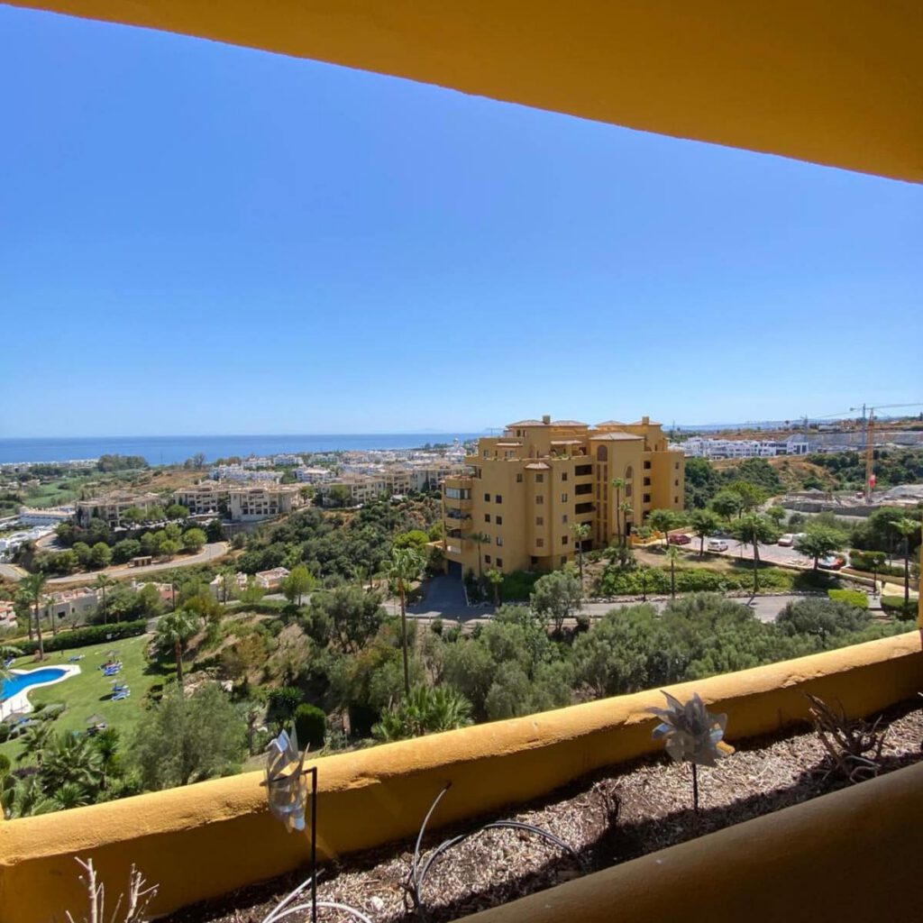 Appartement met 4 slaapkamers in Estepona in Estepona - hoofdfoto