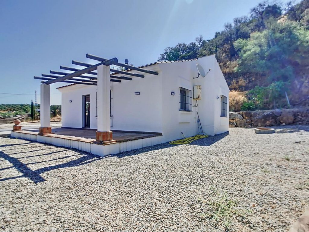 2-slaapkamer villa in Coín met privézwembad en uitbreidingsmogelijkheden in Coín - hoofdfoto