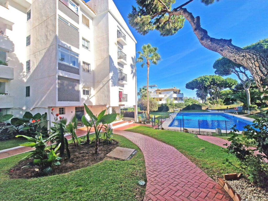 3 bedroom Apartment in Calahonda in Calahonda - hoofdfoto