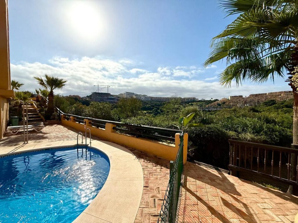 Elegant 3-slaapkamer begane grond appartement in Coto Real, Manilva in Manilva - hoofdfoto