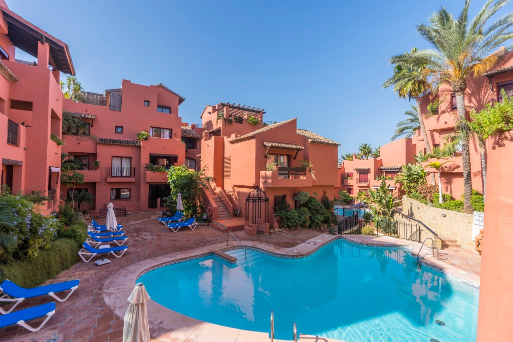 Appartement met drie slaapkamers in Marbella (Elviria) in Marbella - hoofdfoto