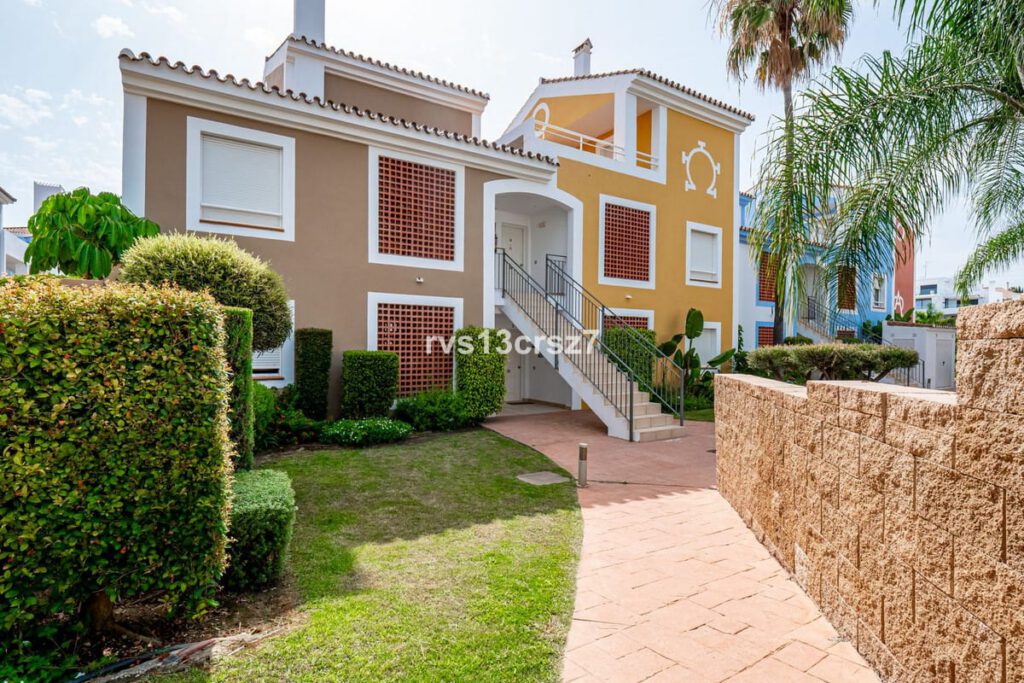 3-slaapkamer duplex met garage en opslagruimte in Estepona (Cortijo del Mar) – €479.000 in Estepona - hoofdfoto