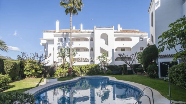 Driekamerappartement in Guadalmina Baja