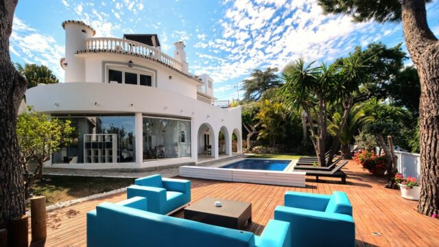 Villa met 4 slaapkamers te koop in Mijas Costa