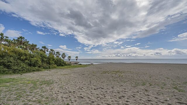 Kavel aan het strand in Costalita – Investeringskans