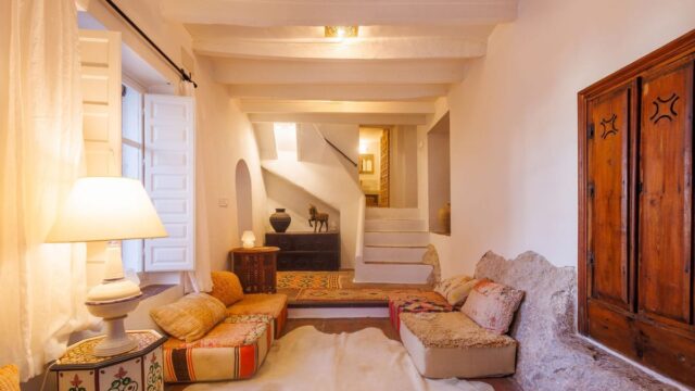 6-slaapkamer villa in Comares met twee huizen en gastenverblijf