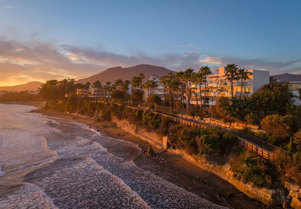 2-slaapkamer appartement aan het strand in Estepona in Estepona - hoofdfoto