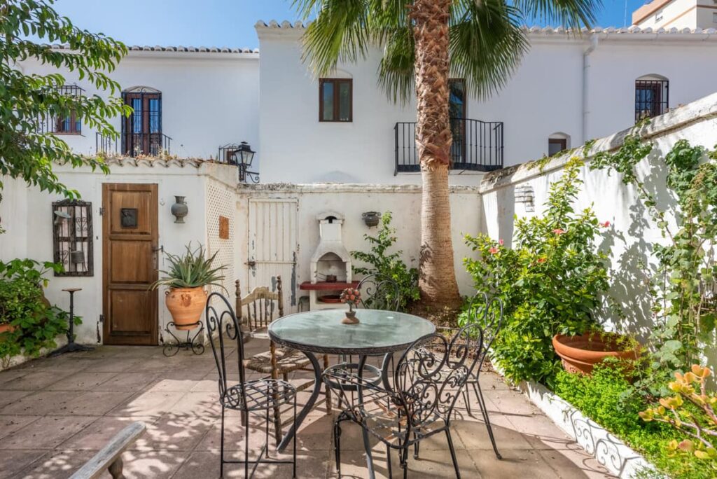 2-slaapkamer stadswoning in Pueblo López, Fuengirola — R5329987 in Fuengirola - hoofdfoto