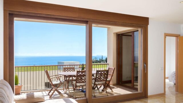 Drie slaapkamers appartement in Altos de los Monteros, Marbella