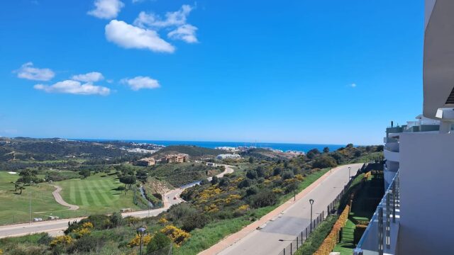 2-slaapkamer appartement met zee- en golfzicht in Calanova Golf