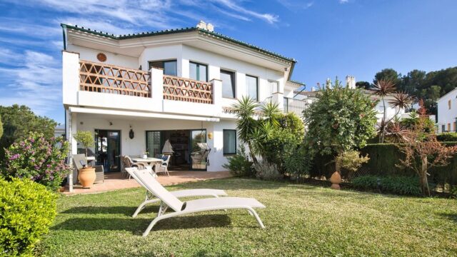 Drie slaapkamers villa in Miraflores