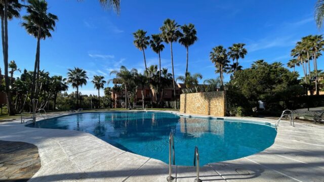 Appartement met 2 slaapkamers in Casares Playa