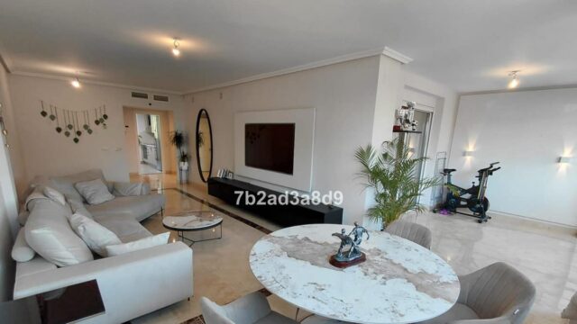 Appartement met 2 slaapkamers in Nagüeles