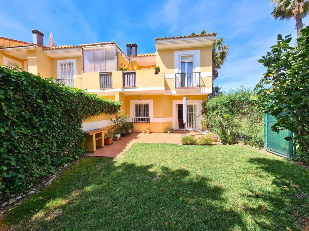 Villa met 3 slaapkamers in La Duquesa in La Duquesa - hoofdfoto