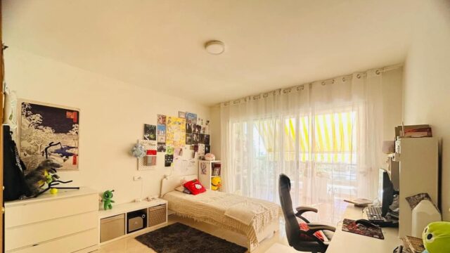 Appartement op de bovenste verdieping in Guadalmina Alta – 3 slaapkamers, 180 m² gebouwd, 60 m² terras