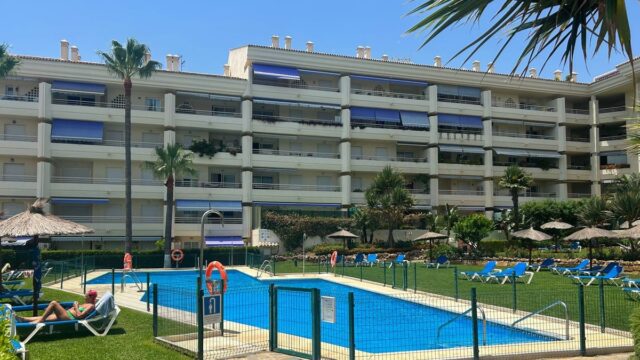 4-slaapkamer penthouse met zeezicht in Marbella