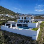 4 bedroom House in Coín