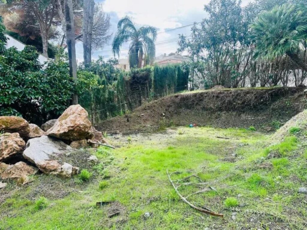 Plot in Nueva Andalucía in Nueva Andalucía - hoofdfoto