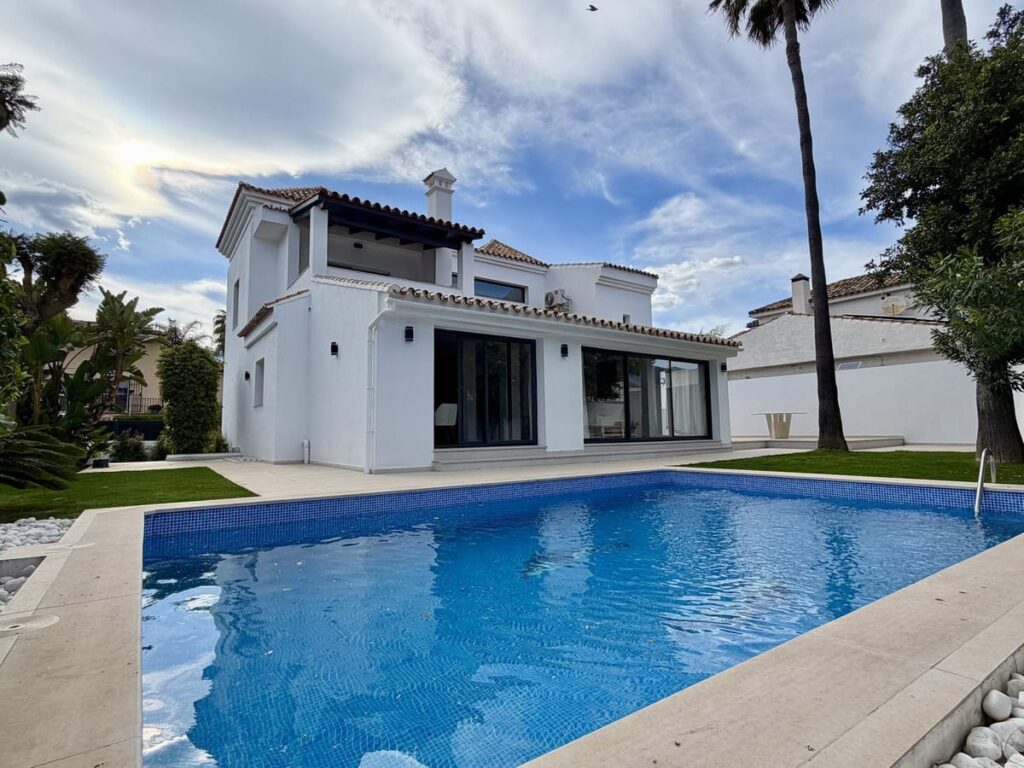 5 bedroom House in Puerto Banús in Puerto Banús - hoofdfoto