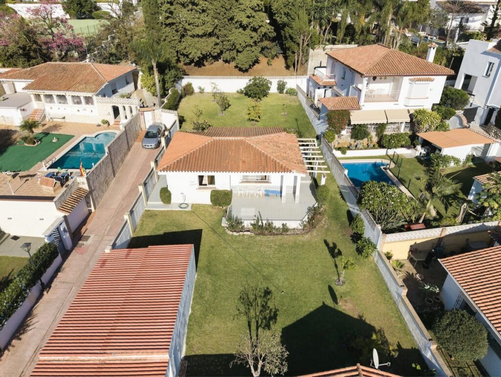 Villa met 2 slaapkamers in La Campana, Nueva Andalucía in La Campana - hoofdfoto
