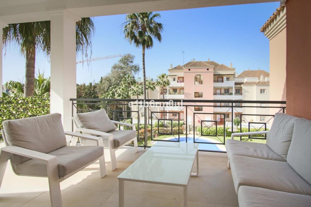 2 bedroom Apartment in Nueva Andalucía in Nueva Andalucía - hoofdfoto