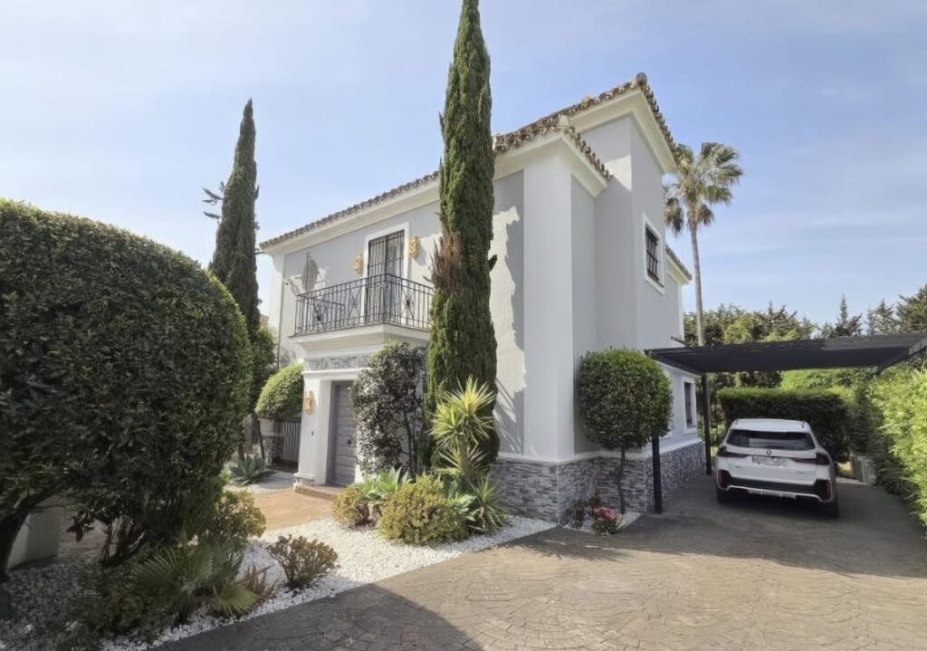 4 bedroom House in La Duquesa in La Duquesa - hoofdfoto
