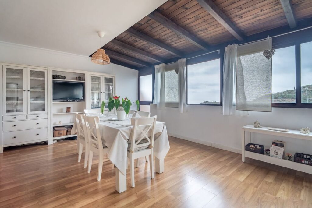 Drie-slaapkamerappartement in Cala del Moral, Málaga in Cala del Moral - hoofdfoto