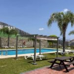 Exclusieve duplex met 2 slaapkamers te koop in Estepona