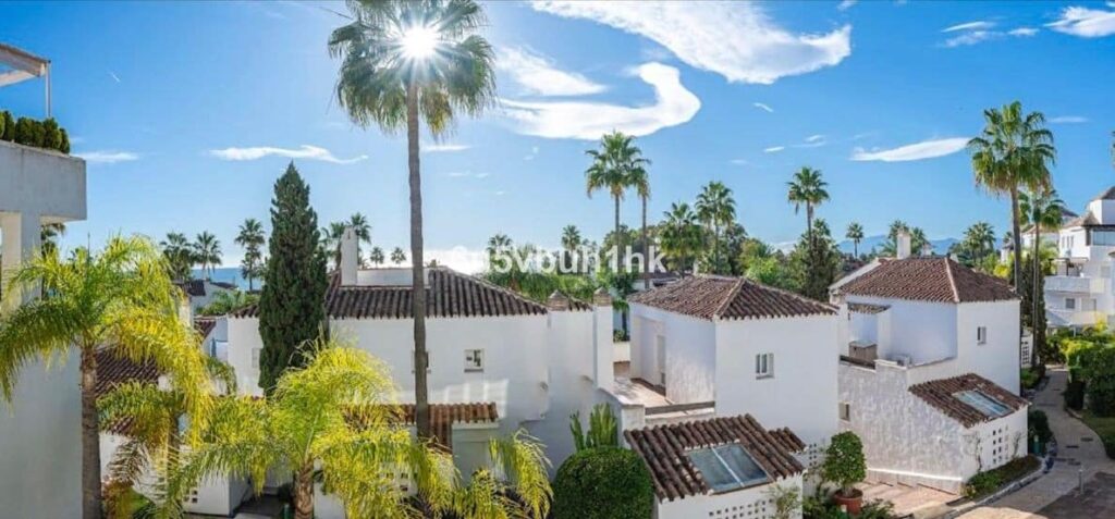 4 bedroom Apartment in Bahía De Marbella in Bahía de Marbella - hoofdfoto