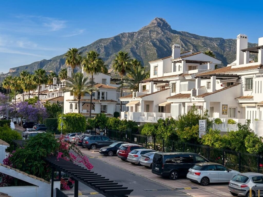 3-slaapkamerwoning in Nueva Andalucía in Nueva Andalucía - hoofdfoto