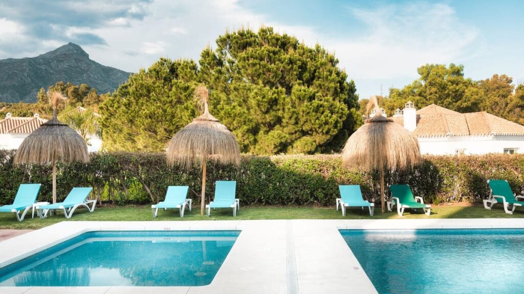 Twee-slaapkamer stadswoning in Nueva Andalucía in Nueva Andalucía - hoofdfoto