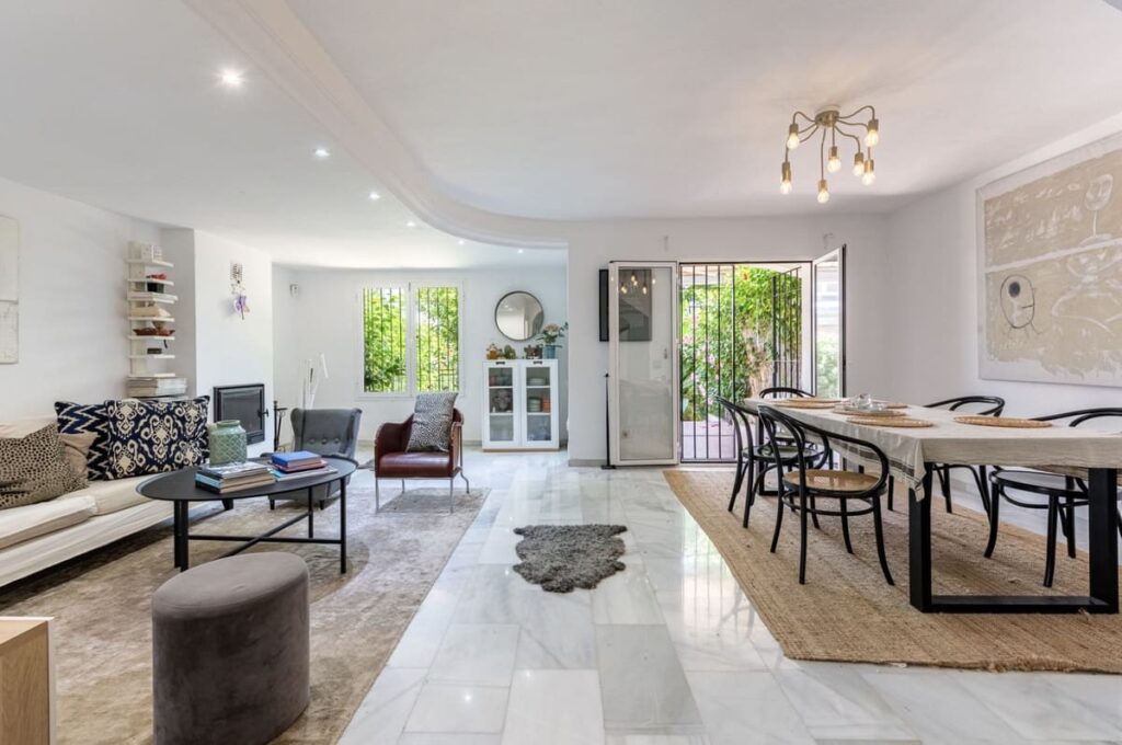 Vijf-slaapkamer stadswoning aan Marbella’s Golden Mile in The Golden Mile - hoofdfoto