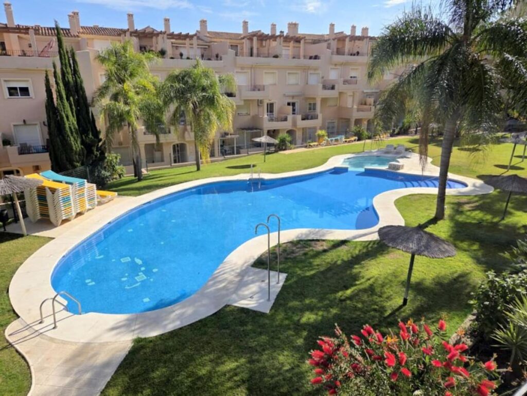 Drie-slaapkamer appartement in La Duquesa (Duquesa Fairways) in La Duquesa - hoofdfoto