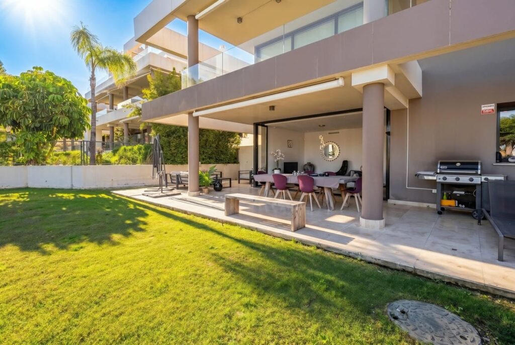3-slaapkamer appartement in Cabopino met privé-tuin in Cabopino - hoofdfoto