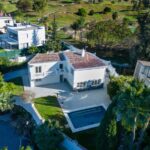 4-slaapkamer villa aan de eerste golflijn in Nueva Andalucía