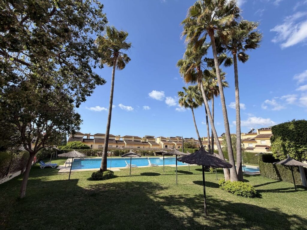 Drie-slaapkamer stadswoning in Marbella in Marbella - hoofdfoto