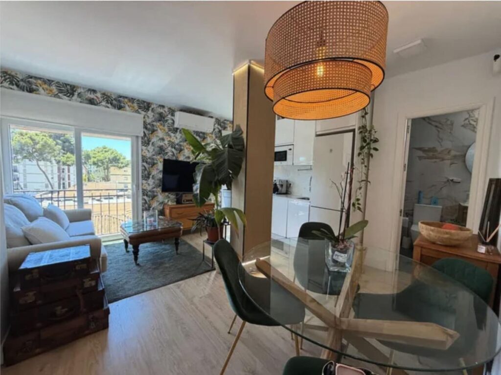 1-slaapkamer appartement in Torremolinos met zeezicht en licentie voor vakantieverhuur in Torremolinos - hoofdfoto