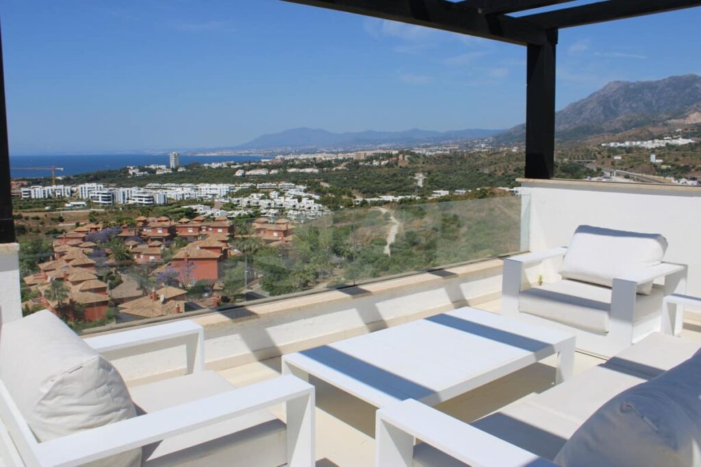 Vrijstaande villa met 3 slaapkamers in Santa Clara Golf, Marbella in Marbella - hoofdfoto