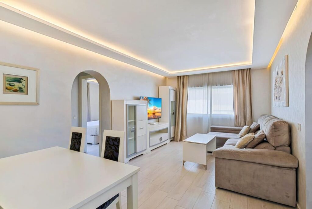 Appartement met 4 slaapkamers in La Cala de Mijas, 10 meter van het strand in La Cala de Mijas - hoofdfoto