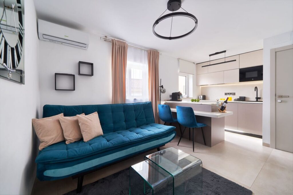 Gerenoveerd 2-slaapkamerappartement in Marbella – toeristische licentie inbegrepen in Marbella - hoofdfoto