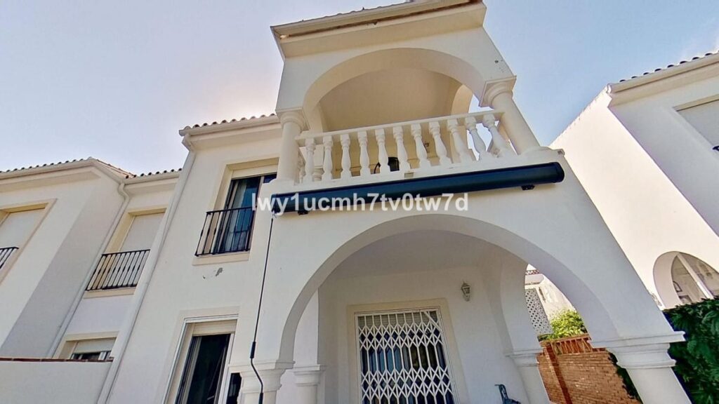 Drie-slaapkamerwoning in Mijas in Mijas - hoofdfoto