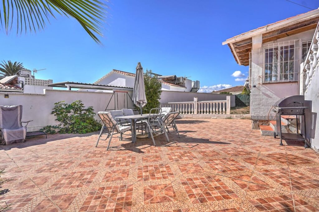 Investeringskans: 2-slaapkamer bungalow met casita in El Faro, Mijas Costa in El Faro - hoofdfoto