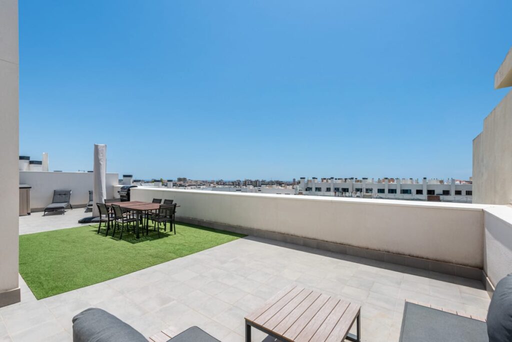 3-slaapkamer penthouse in Las Lagunas in Las Lagunas - hoofdfoto